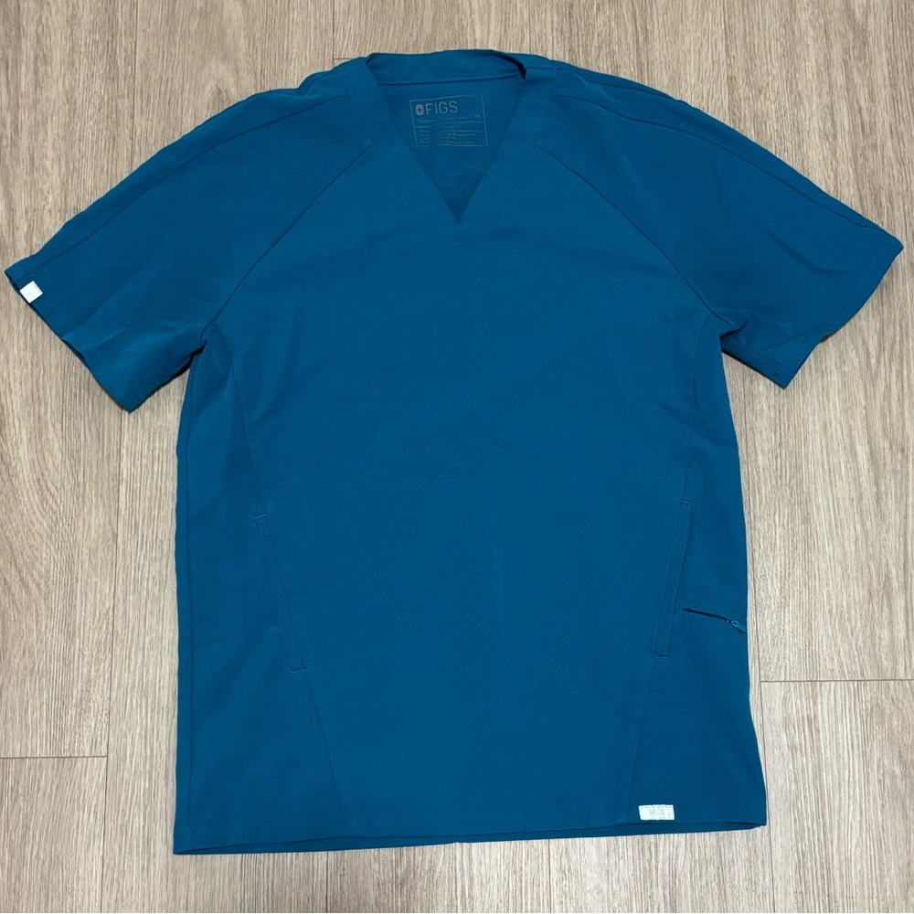 Figs Scrub Top size Extra Small Pacific Blue
